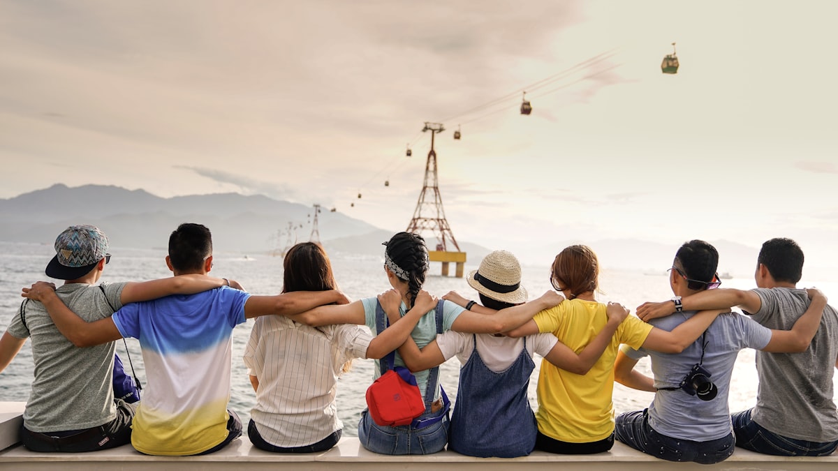 Member sharing a merchant coupon deal with friends